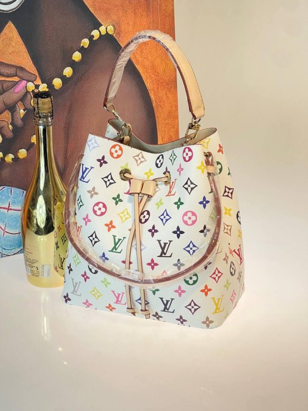 LOUIS VUITTON Handbags - Image 2